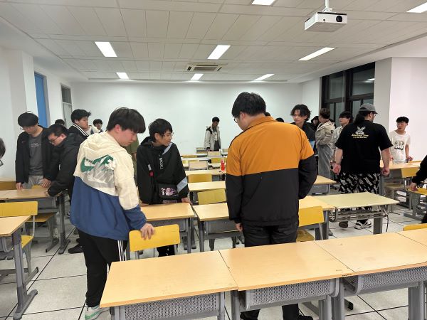 伟德体育