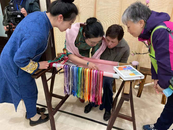 伟德体育